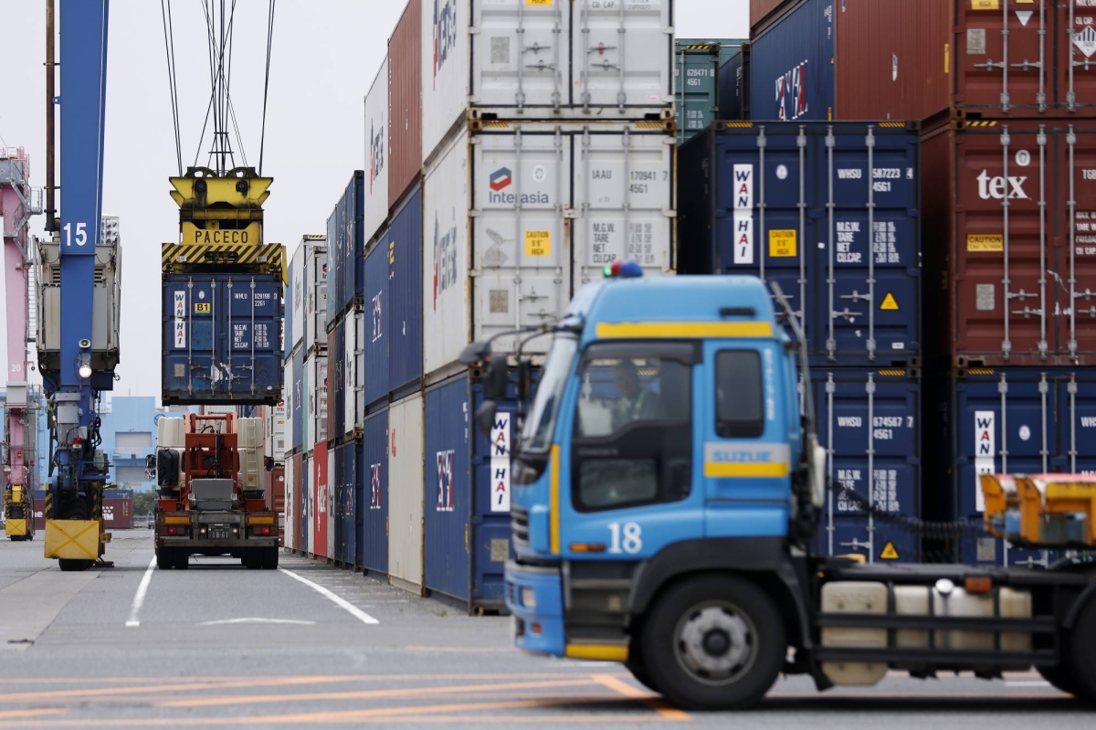 Weak yen helps Japan’s exports rise ahead of BOJ meet
