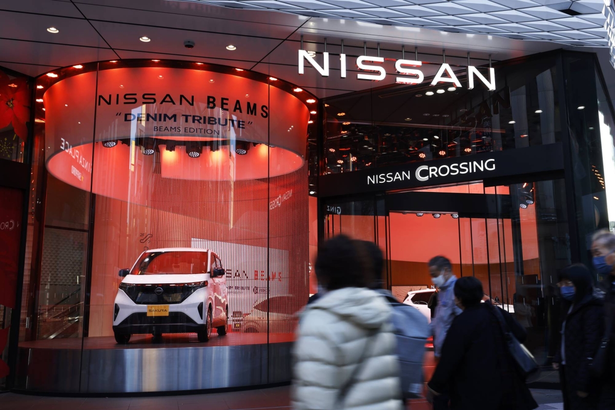 Foxconn in talks with Nissan shareholder Renault, CNA says