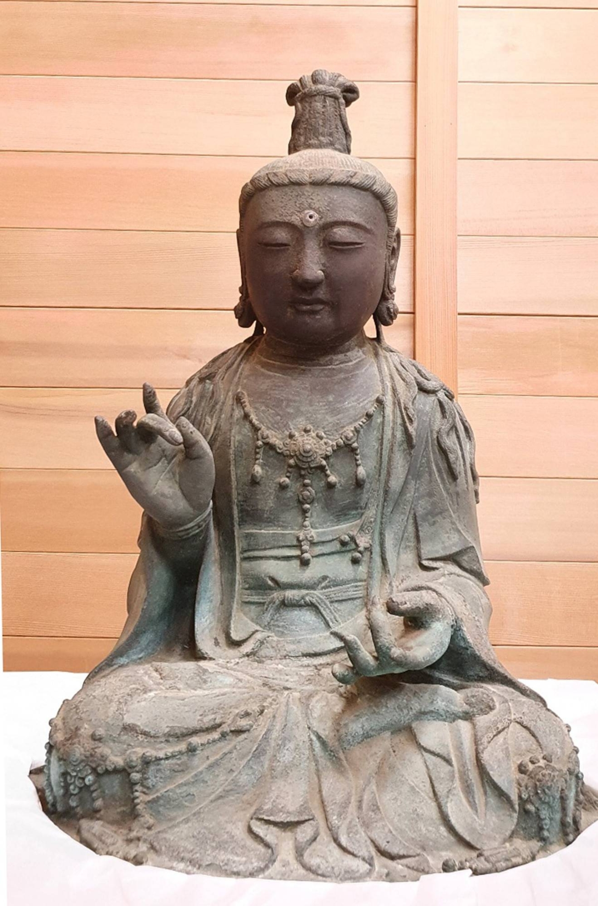South Korean temple pledges to return Buddha statue next spring