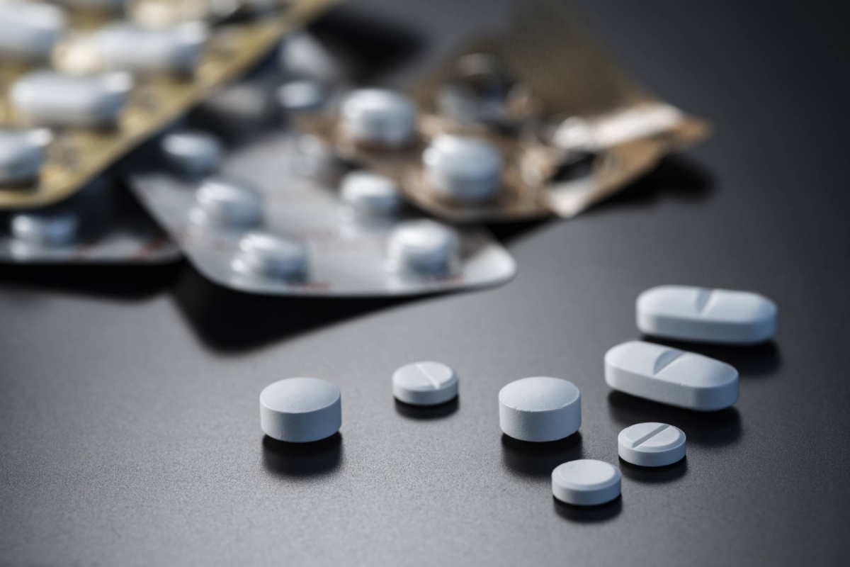 Japan ministers agree on price cuts for half of all drugs