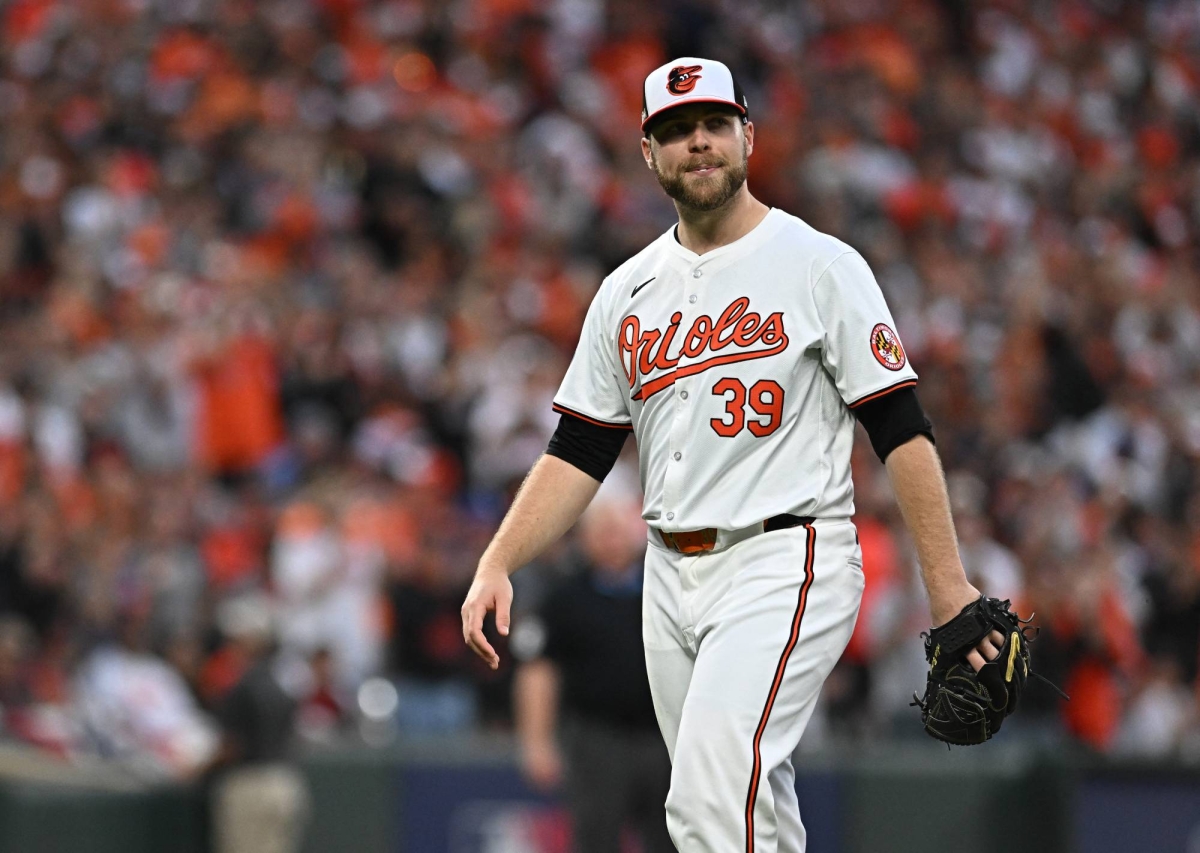 Diamondbacks and pitcher Corbin Burnes agree to six-year, $210-million deal