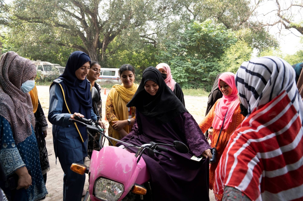 Women on Wheels: How a driving school program empowers Pakistani women