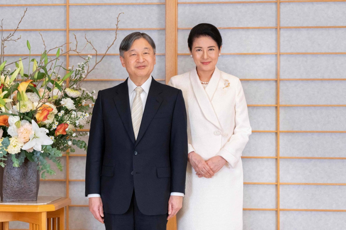 Emperor prays for world peace in New Year’s message