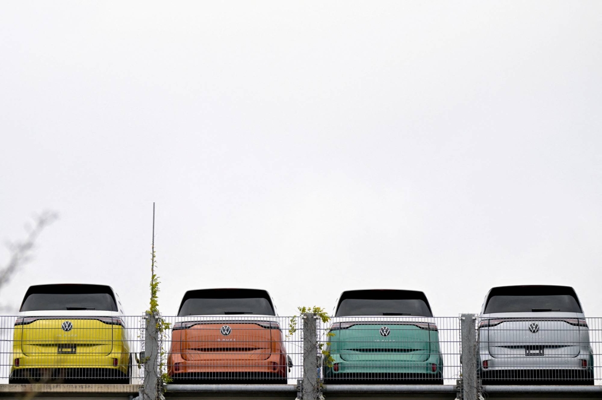 Germany electric vehicle sales go into reverse