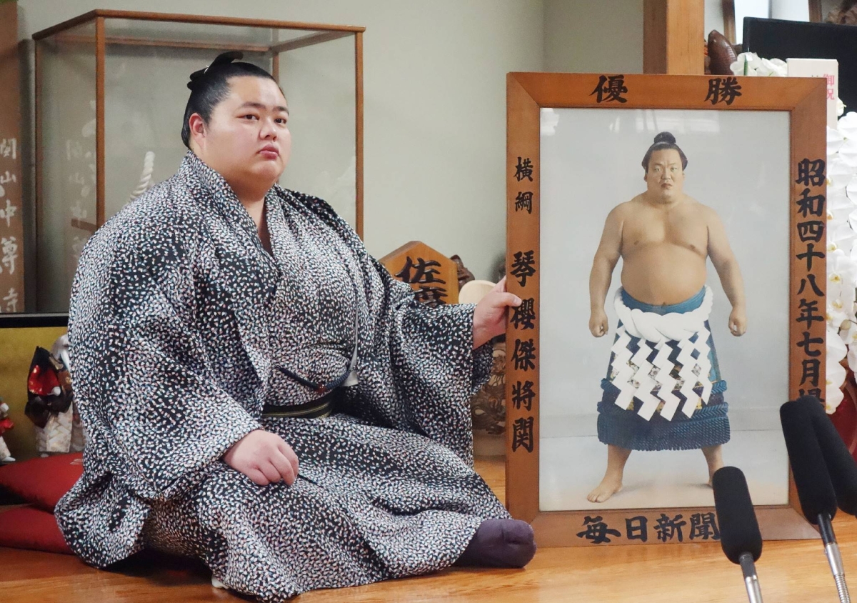 Stage set for action-packed New Year Basho with yokozuna promotion battle