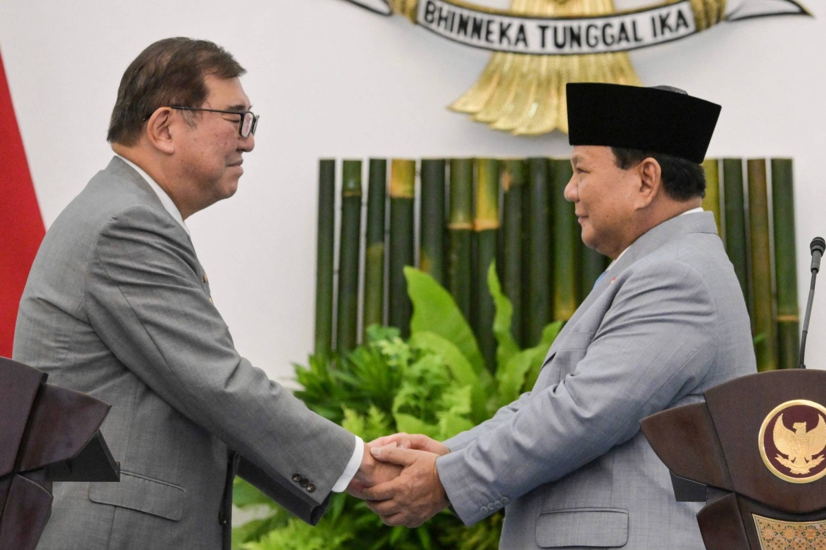 Ishiba hopes diplomacy will give boost to parliamentary management