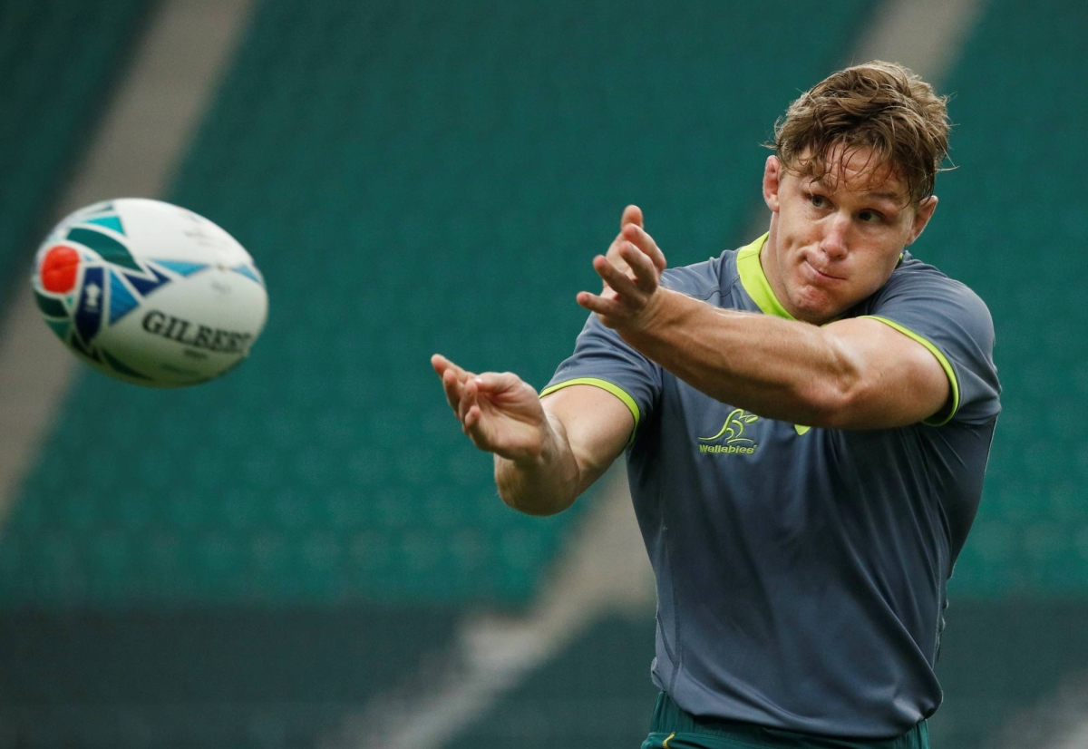 Wallabies great Michael Hooper set for comeback with Japan move