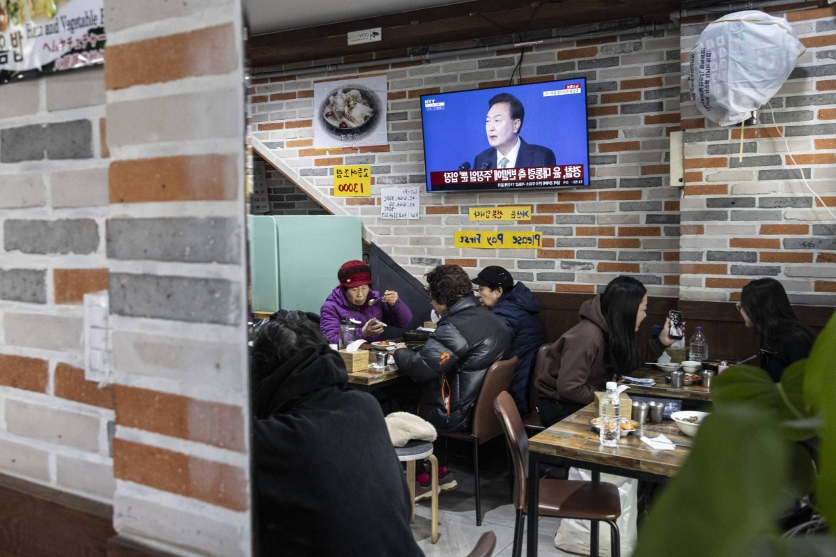 South Korea’s economy struggles to grow amid political crisis