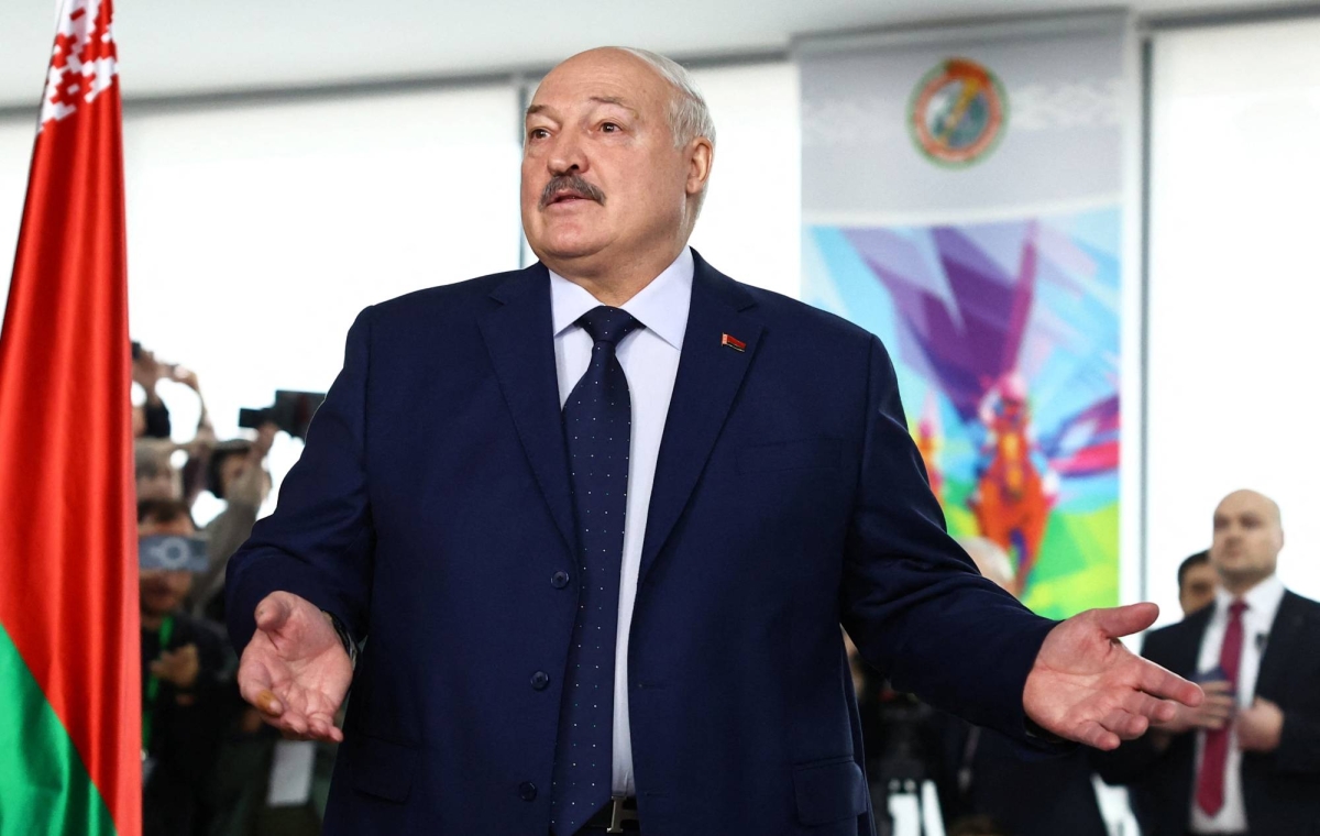 Belarusians vote in election to extend Lukashenko’s 30-year rule