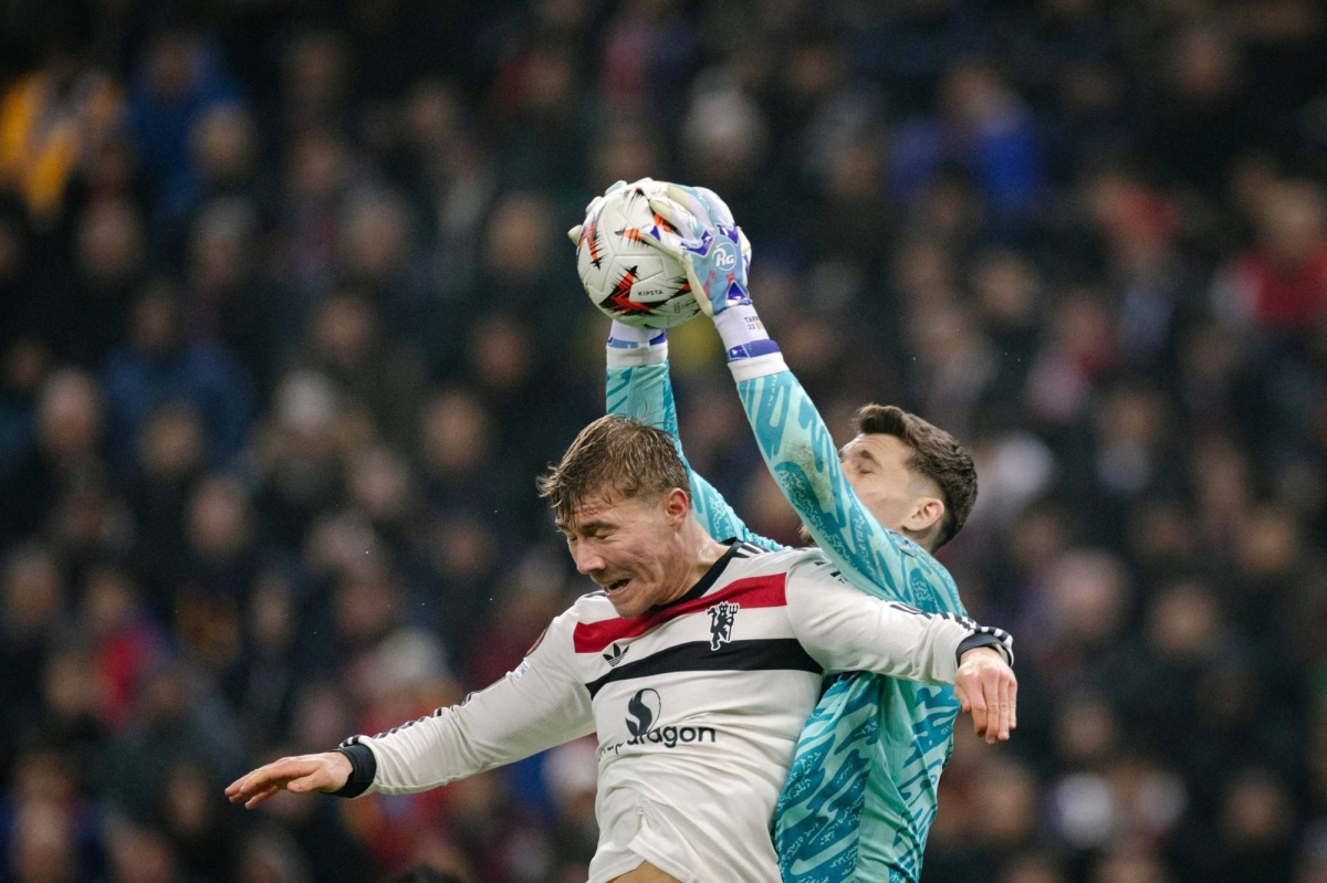 Manchester United manager pushes players to target Europa League crown