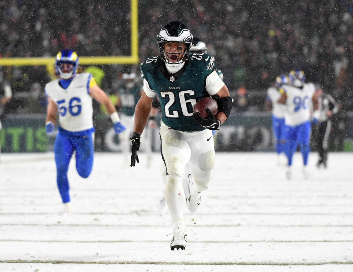 Barkley set to be difference maker in Super Bowl rematch