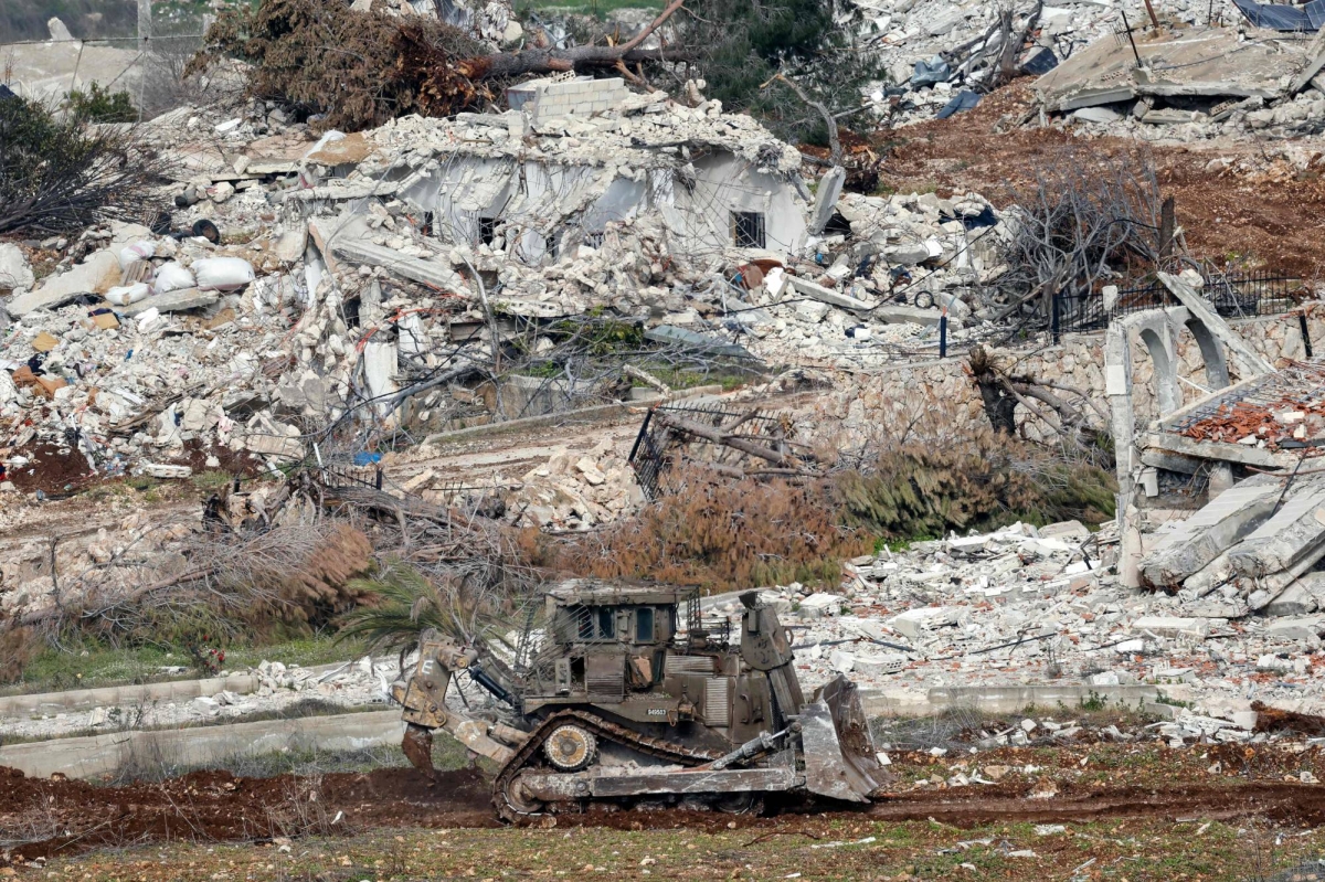 Deadline for Israeli withdrawal from Lebanon expires