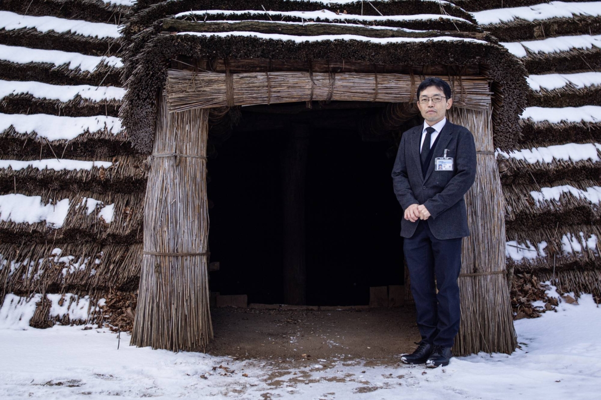 Bear skulls and pit dwellings: Hokkaido aims to sell ancient history