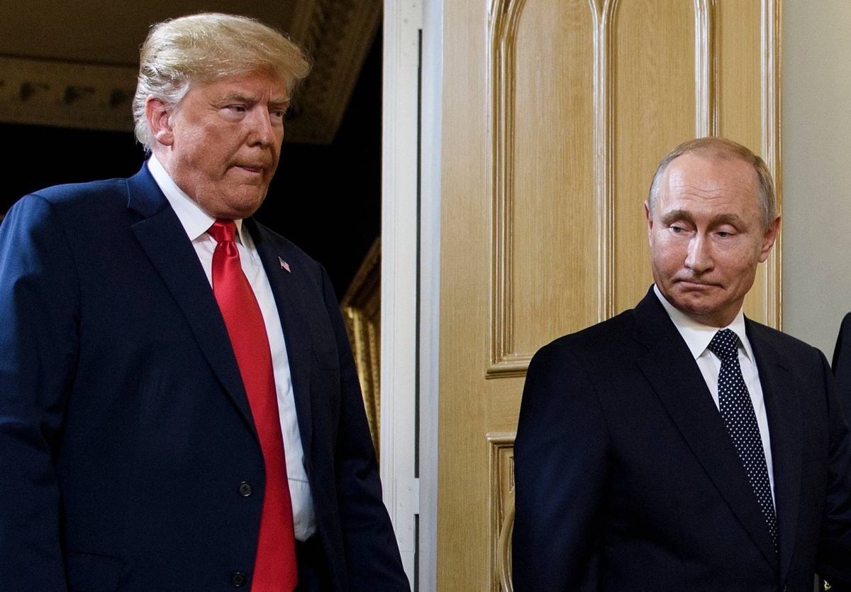 Xi risks becoming top U.S. threat if Trump cuts deal with Putin