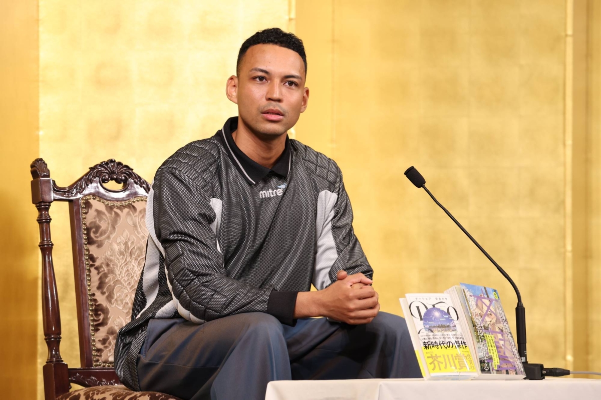 Jose Ando’s rapid rise from first pages to the Akutagawa Prize