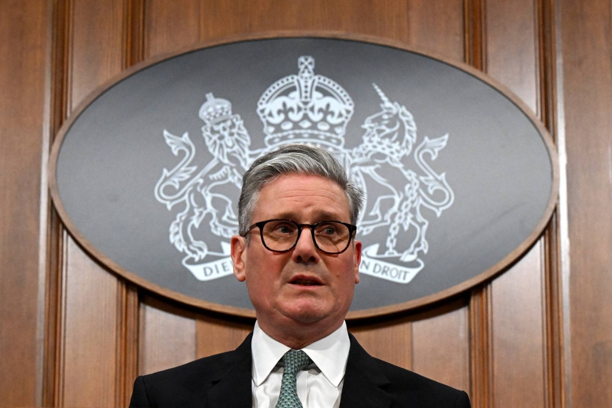 Trump’s threats push U.K.’s Starmer into a more global, military agenda