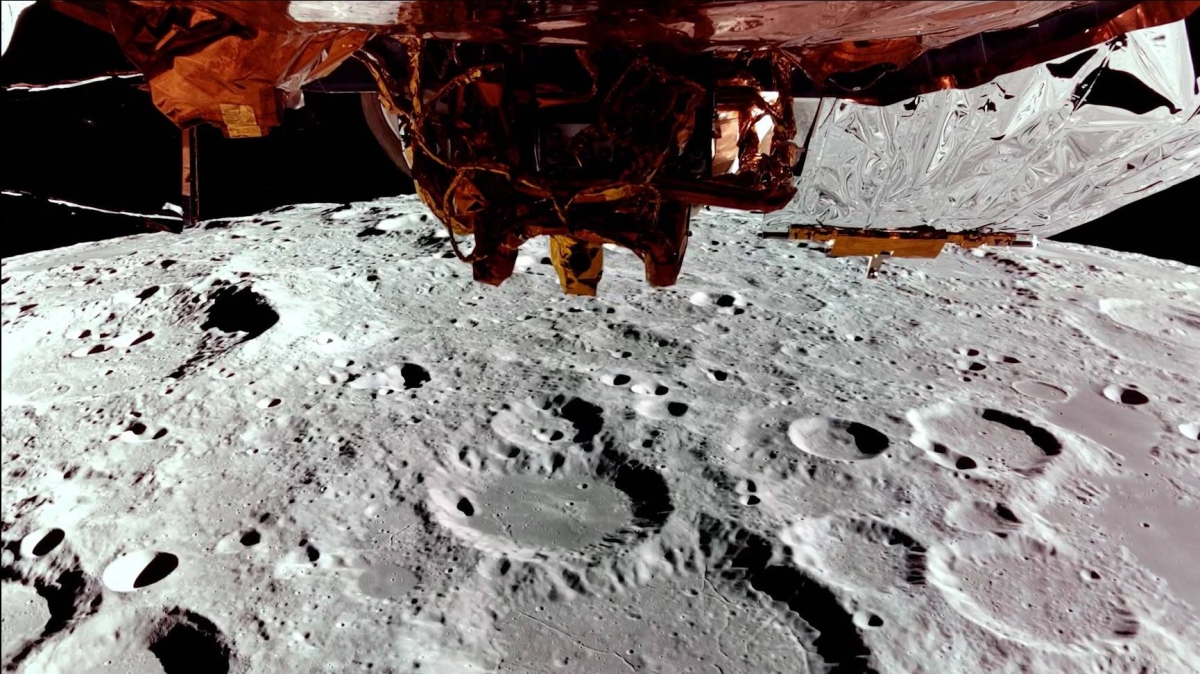 In first, private U.S. spaceship lands upright on moon
