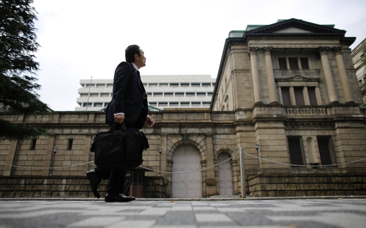 German bond rout goes global as yields surge in Japan