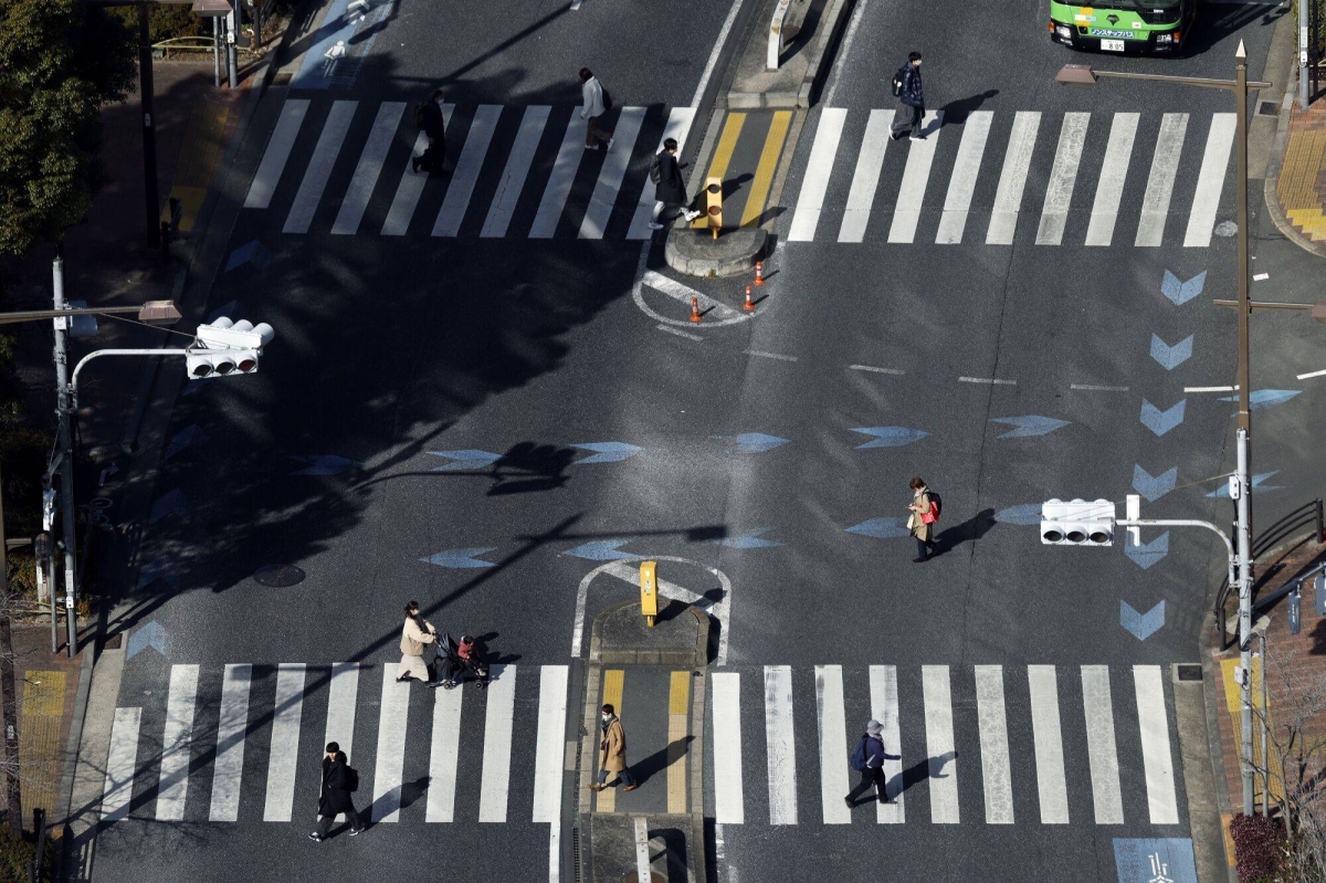 Japan pay hike demands top 6% for first time in 32 years