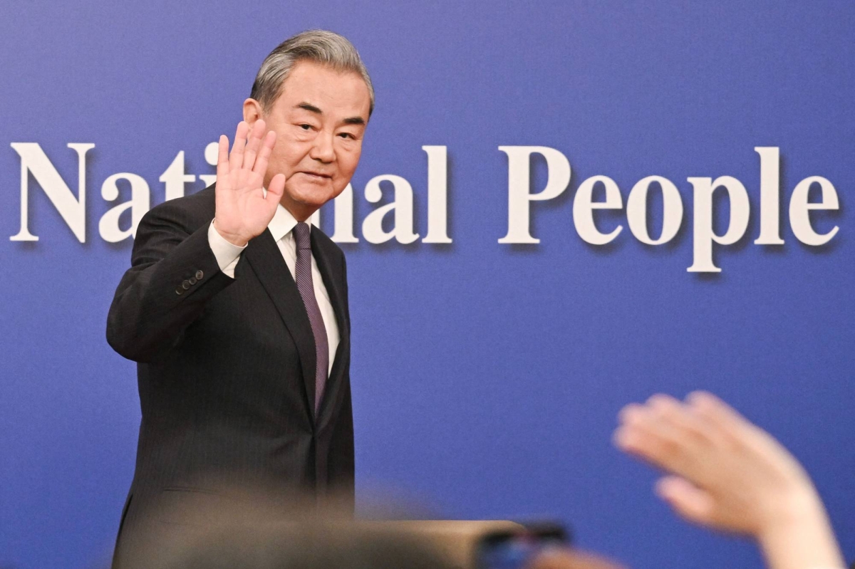 Major powers should not bully the weak, China’s top diplomat says