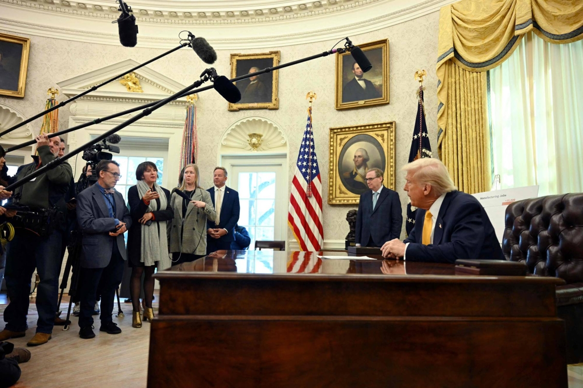Trump threatens Russia with sanctions until Ukraine peace reached