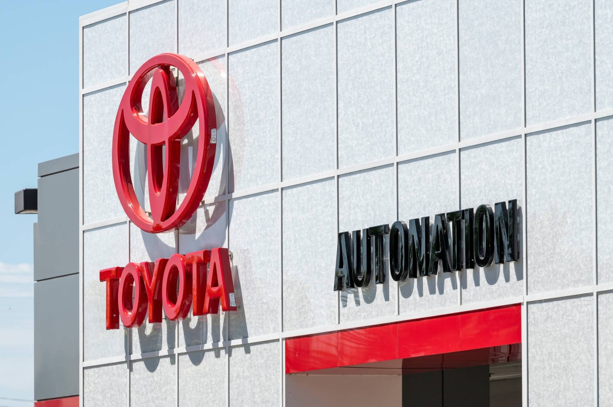 Explosion and fire lead Toyota to halt production at two plants in Aichi from Monday